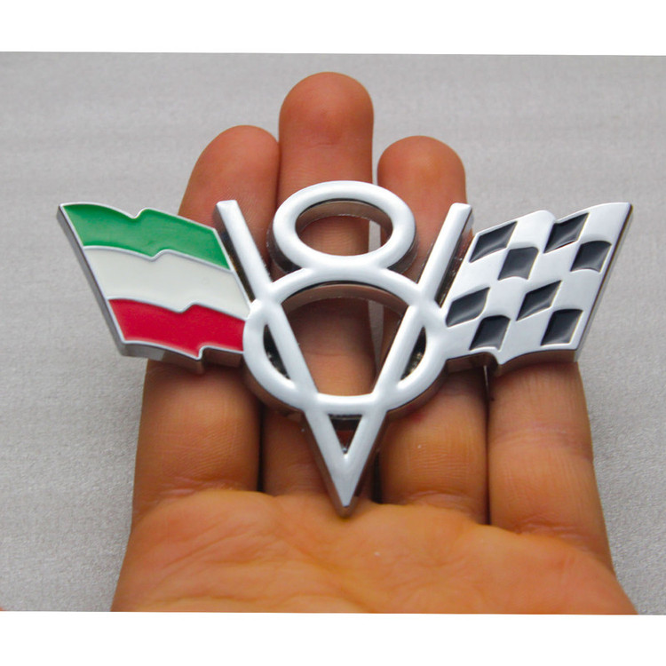 آرم خودرو طرح V8